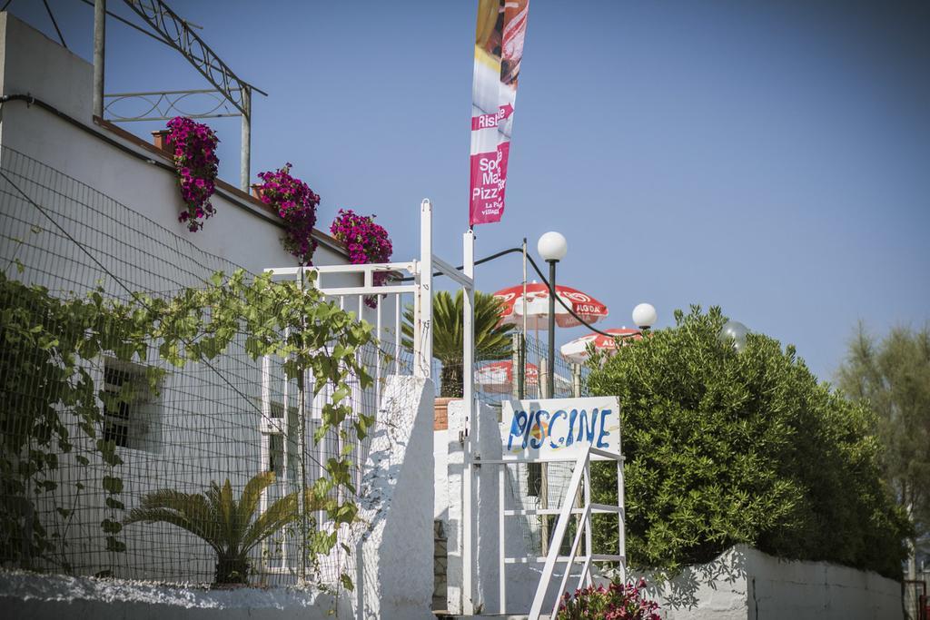 Villaggio La Pantera Rosa سكاليا المظهر الخارجي الصورة