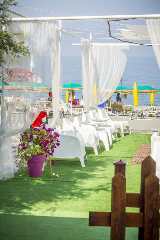 Villaggio La Pantera Rosa سكاليا المظهر الخارجي الصورة