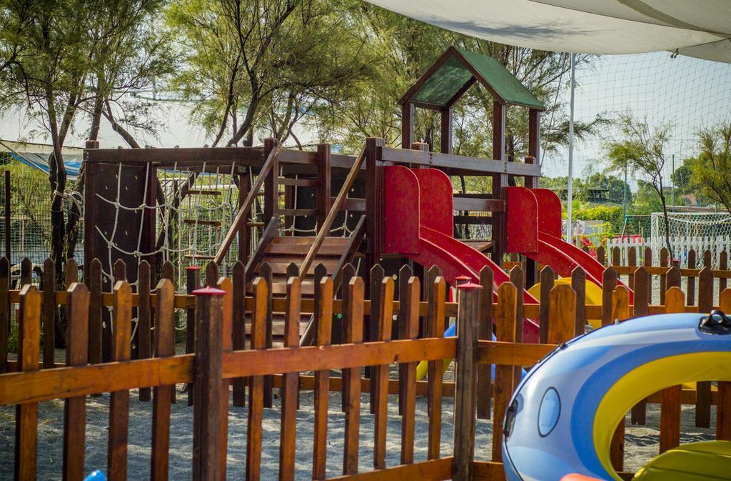 Villaggio La Pantera Rosa سكاليا المظهر الخارجي الصورة